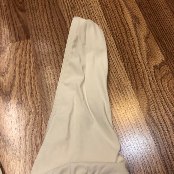 Maison Lejaby Paris One-Piece XS Clous Cream Beige Plunging V Neck NWT's $250 - Picture 5 of 12